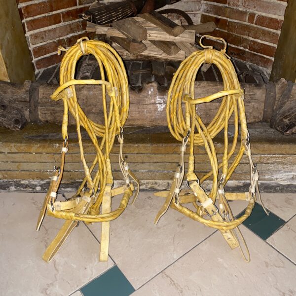 IMG_6695.JPG Jáquima en rejo artesanal (incluye cabezada, carga freno y pisador)