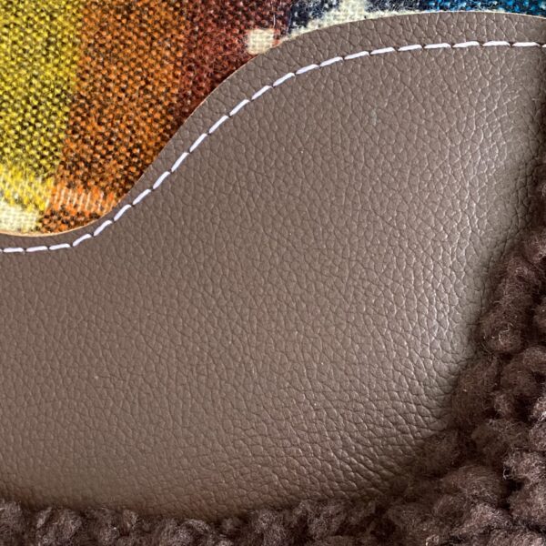 Combo premium de alfombra abollonada, cincha y pechera