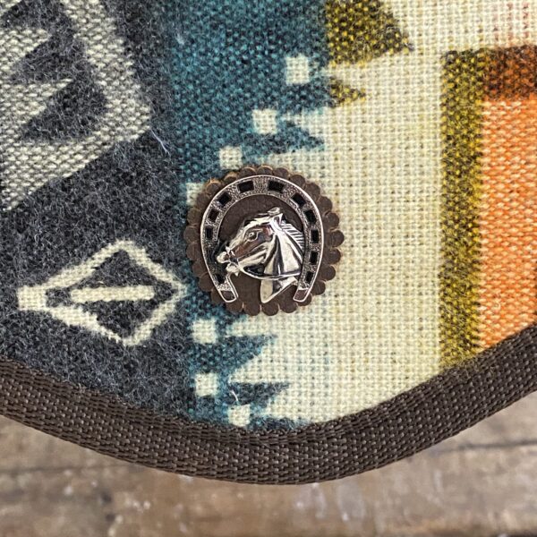 Combo premium de alfombra abollonada, cincha y pechera