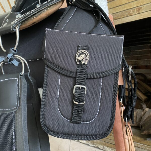 IMG_7257.JPG Tereque para Caballo con Fuste en Fibra Resistente