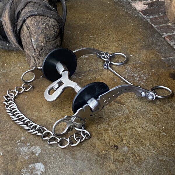 Freno para Caballo en Acero Pulido a Mano – Diseño Fino para Cabalgata
