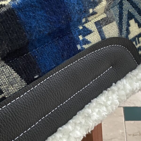 Alfombra en Neopreno para Caballo | Elegancia y Comodidad Superior