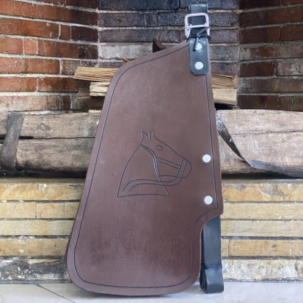 Guardabarros para Caballo – Protección y Resistencia en Todo Terreno